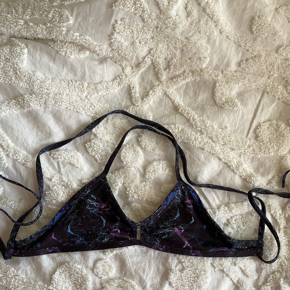 Super cool galaxy print jolyn vent top
